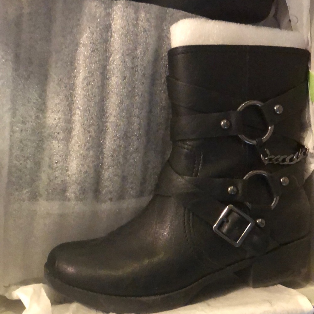 JESSICA SIMPSON combat boots